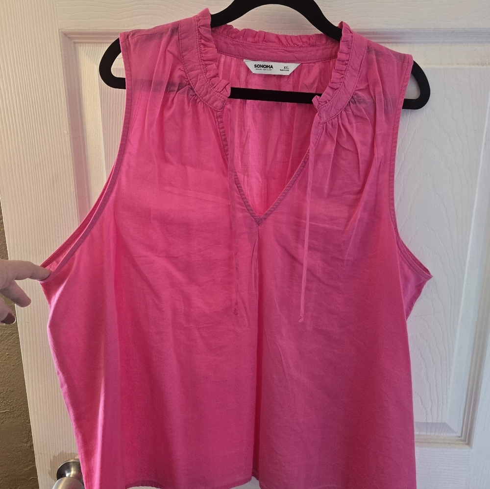 Pink V-Neck Ruffle Tank Top - Picture 5 of 9